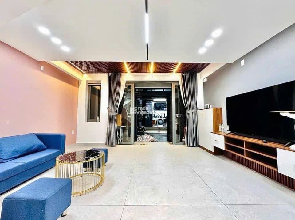 NHÀ ĐẸP 5x13 HẺM XE TẢI  ĐƯỜNG QUANG TRUNG, chỉ hơn 6 tỷ