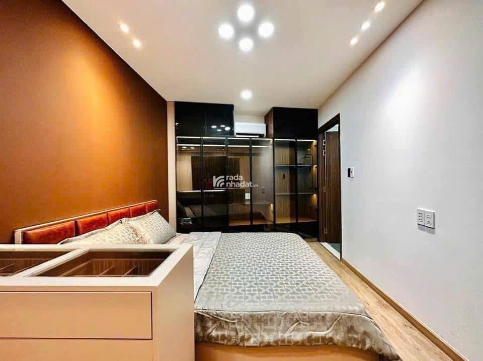 NHÀ ĐẸP 5x13 HẺM XE TẢI  ĐƯỜNG QUANG TRUNG, chỉ hơn 6 tỷ