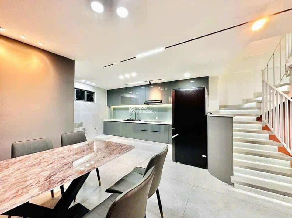 NHÀ ĐẸP 5x13 HẺM XE TẢI  ĐƯỜNG QUANG TRUNG, chỉ hơn 6 tỷ