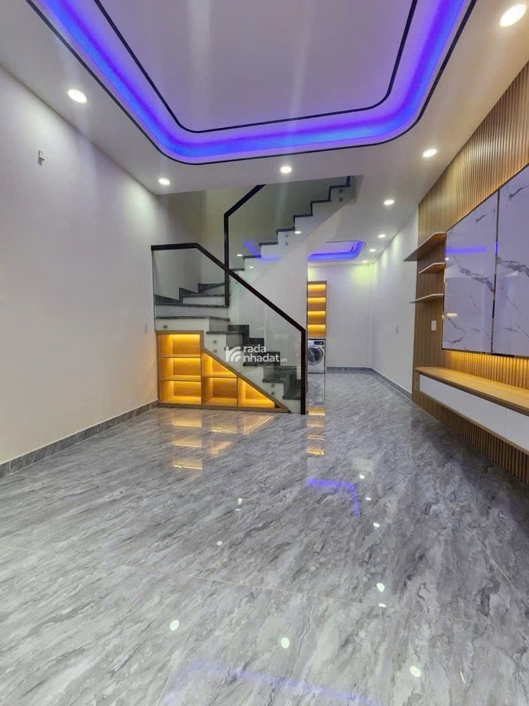 Bán nhà ô tô đến cửa cạnh Him Lam Lotte Quận 7 nhà 2 tầng 2 phòng ngủ, full nội thất chỉ 5 tỷ