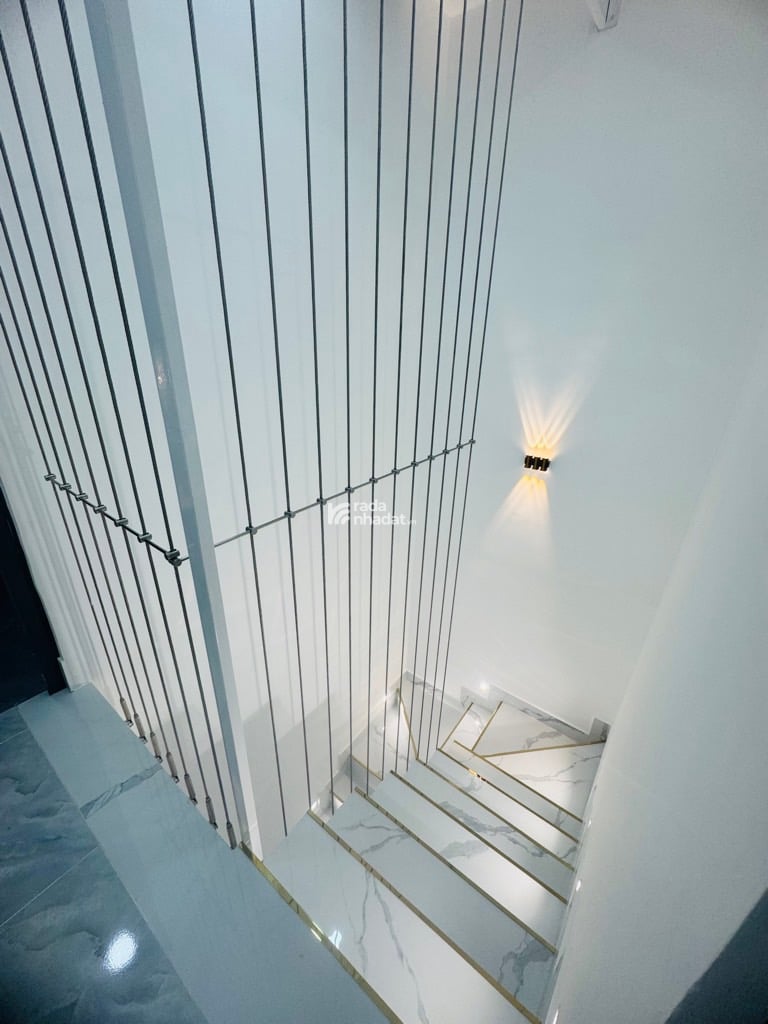 NHÀ 4 TẦNG MỚI ĐẸP - 75M2 (4*18) - NỞ HẬU TÀI LỘC - GẦN AEON TÂN PHÚ HẺM 4M