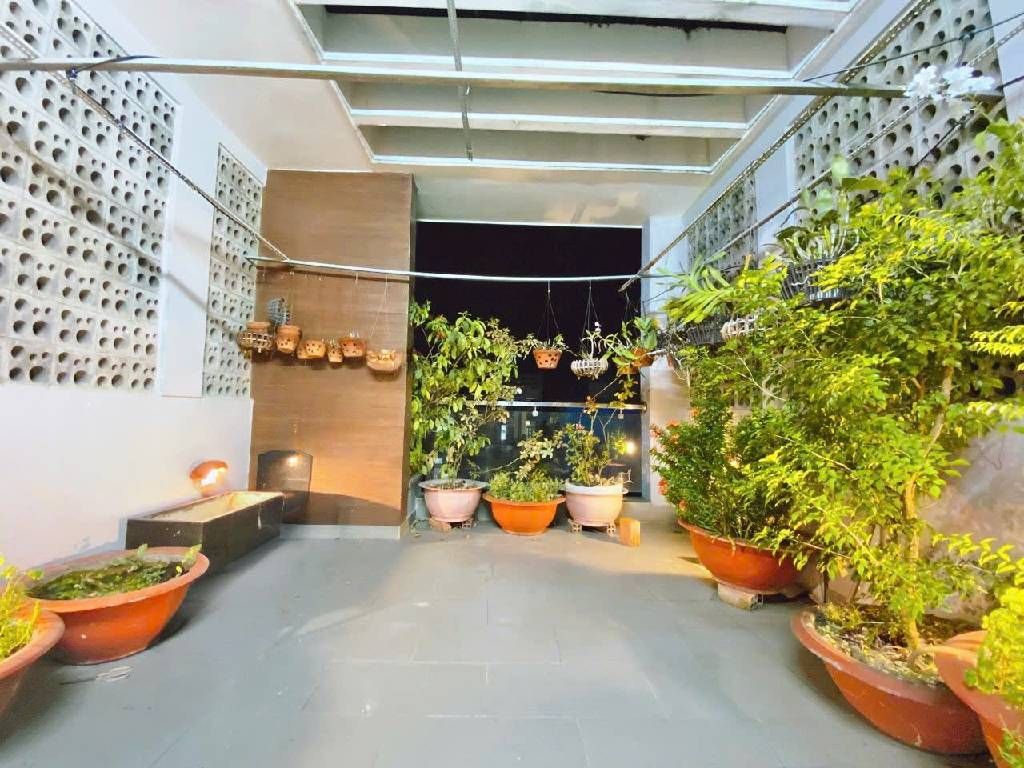 HXH 6m, đường Tô Hiệu, 56m2, 4x14, 4 tầng, nhà mới ở ngay, Chỉ 8 tỷ TL