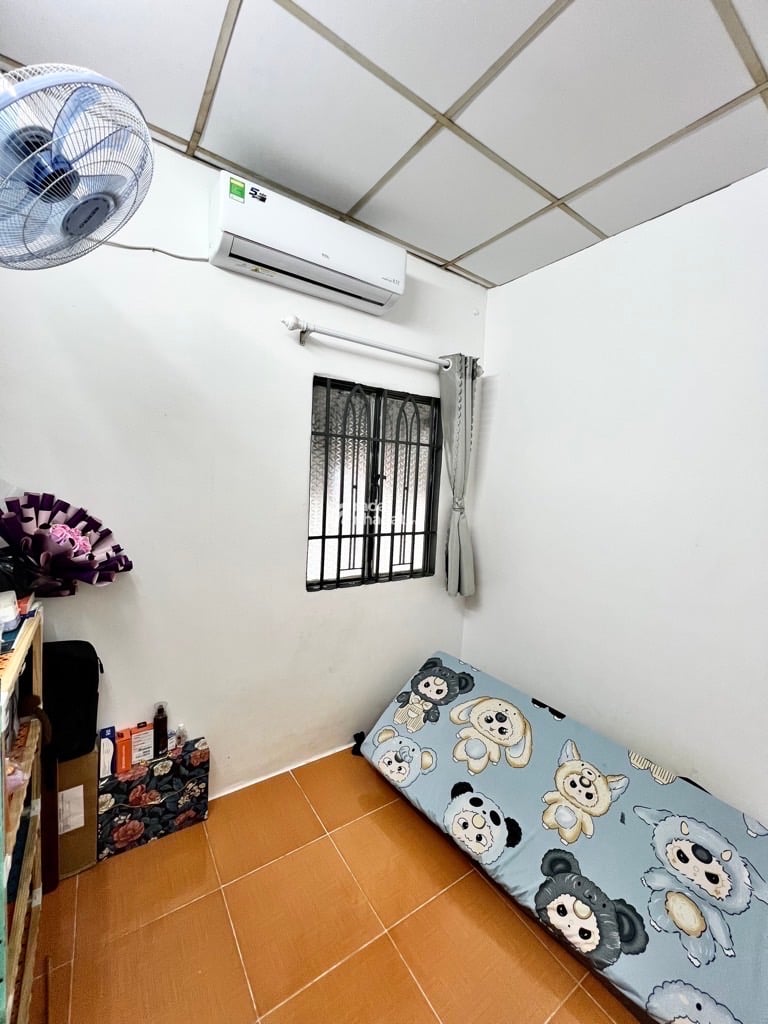  Siêu Hiếm chỉ nhỉnh 2tỷ xíu có căn nhà Lê Văn Quới.Bình Tân-2PN