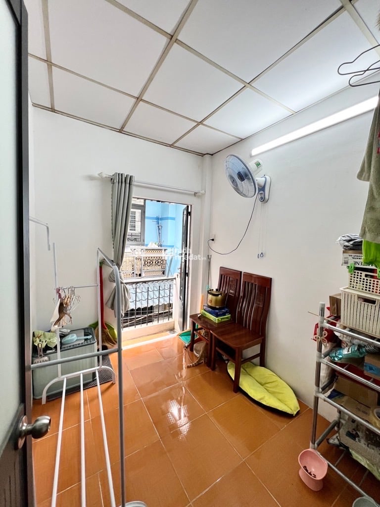  Siêu Hiếm chỉ nhỉnh 2tỷ xíu có căn nhà Lê Văn Quới.Bình Tân-2PN