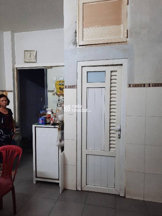 NHÀ MT NGUYỄN KIỆM PHÚ NHUẬN, DIỆN TÍCH LỚN, TƯƠNG LAI KINH DOANH CHDV, SIÊU THỊ RẤT THÀNH CÔNG