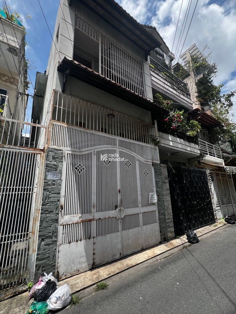 HẺM XE HƠI VIP 337 LÊ VĂN SỸ, TÂN BÌNH, 33M2 Ở NGAY. GIẢM 350TR CHỈ CÒN 8.2T TL 