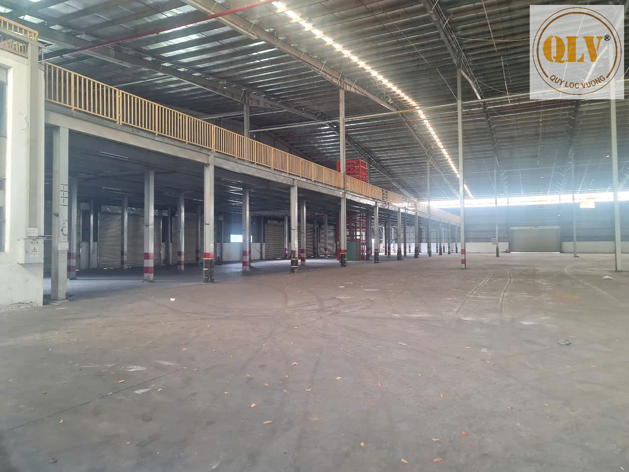 CHO THUÊ NHÀ XƯỞNG  KCN NAM TÂN UYÊN, BD  28.834m2