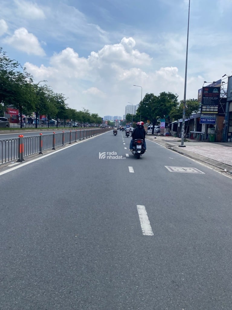 BÁN NHÀ AN LẠC SÁT KINH DƯƠNG VƯƠNG DT KHỦNG 406M2 NỞ HẬU DÒNG TIỀN 32 TR/TH  NHIK 10 TỶ