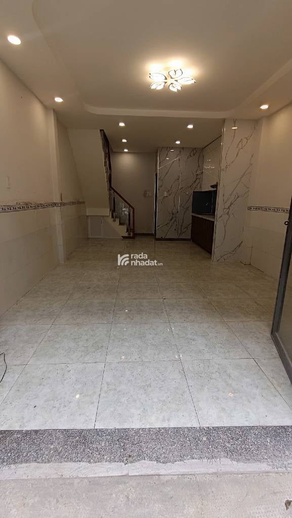 NGAY CELANDON. BỜ BAO TÂN THẮNG, TÂN PHÚ, 32M2 CÓ KC Ở NGAY, GIẢM 450TR CHỈ 3.5T TL 