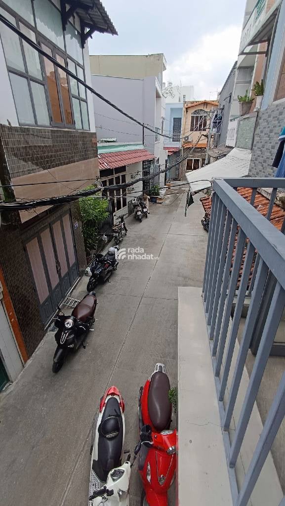 NGAY CELANDON. BỜ BAO TÂN THẮNG, TÂN PHÚ, 32M2 CÓ KC Ở NGAY, GIẢM 450TR CHỈ 3.5T TL 