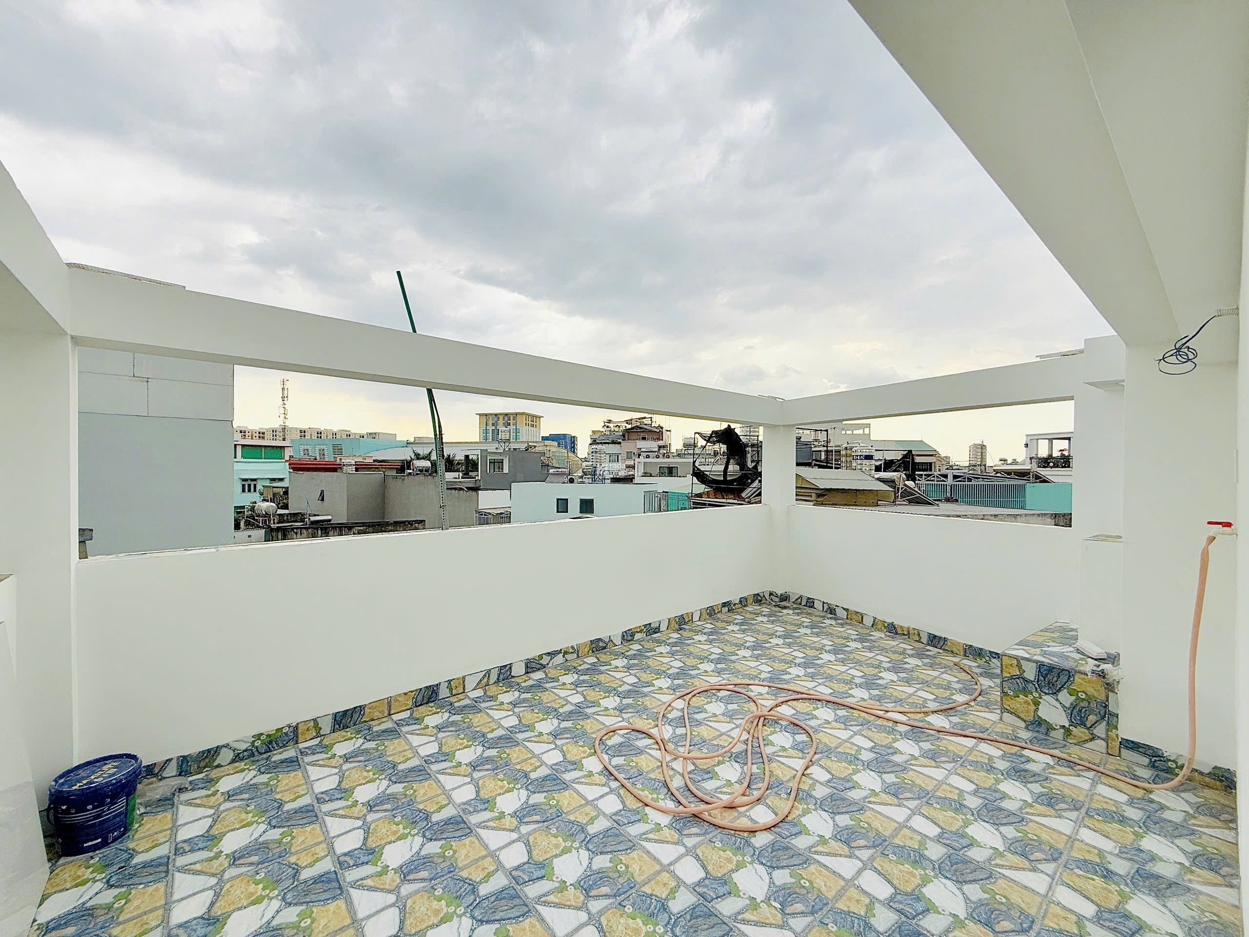 NHÀ PHỐ MỚI 99% – HẺM XE TẢI – ĐỐI DIỆN LOTTE MART & CITYLAND – NGUYỄN VĂN LƯỢNG, P16 - CHỈ 6.8 TỶ