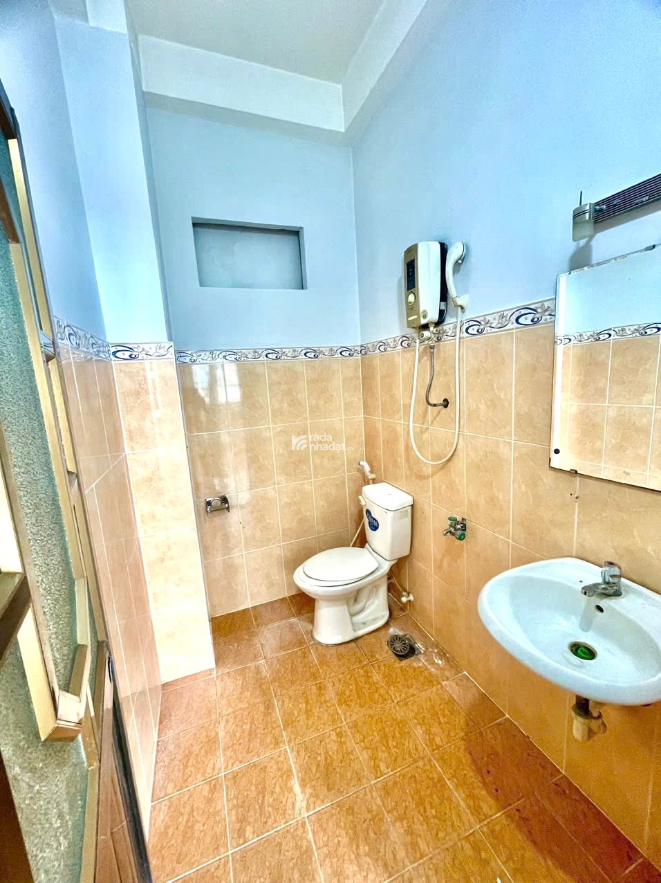 Cho thuê nhà Nguyên Căn HxH Trường Chinh - 4x10 - 3 tầng - 2pn3wc - Ngay Bảy Hiền Tân Bình