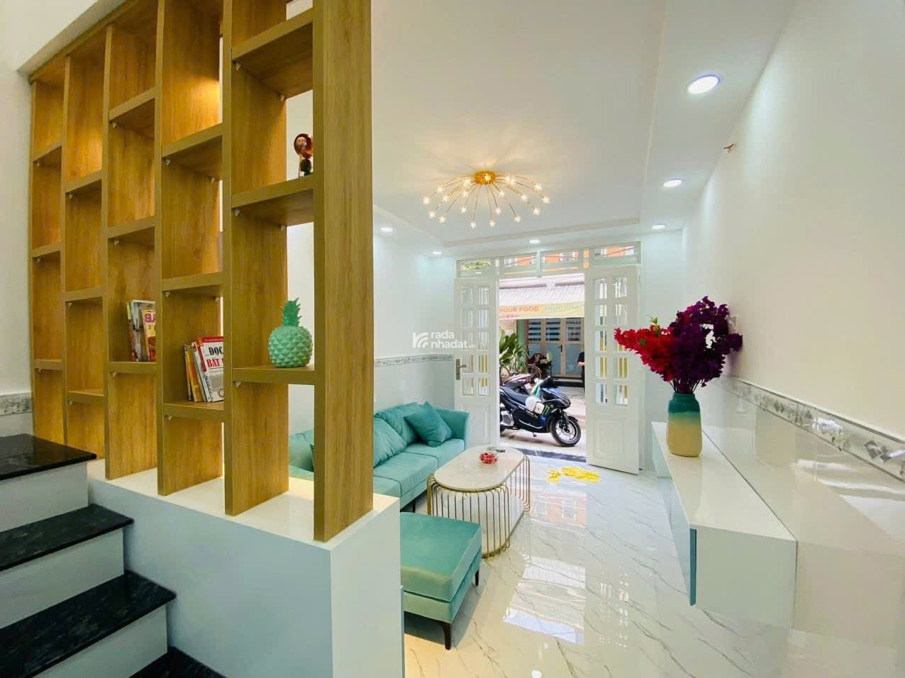 BÁN gấp nhà Hoàng Sa Q3, chủ cần tiền bán lỗ, Hẻm xe hơi, SHR, LH ngay để được hỗ trợ