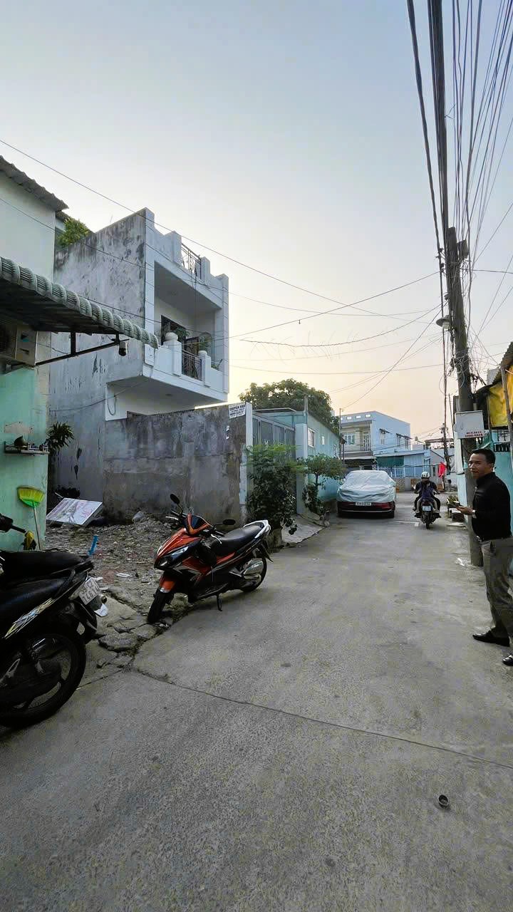 VỊ TRÍ VÀNG CẠNH KĐT ĐÔNG TĂNG LONG, 76M2 THỔ CƯ, VUÔNG VẮN, XÂY DỰNG NGAY, CHỈ 4.95 TỶ