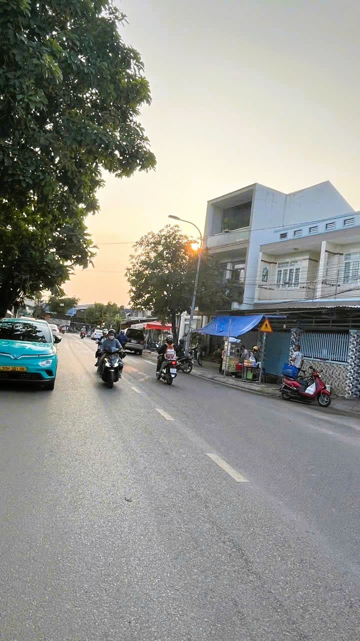 VỊ TRÍ VÀNG CẠNH KĐT ĐÔNG TĂNG LONG, 76M2 THỔ CƯ, VUÔNG VẮN, XÂY DỰNG NGAY, CHỈ 4.95 TỶ