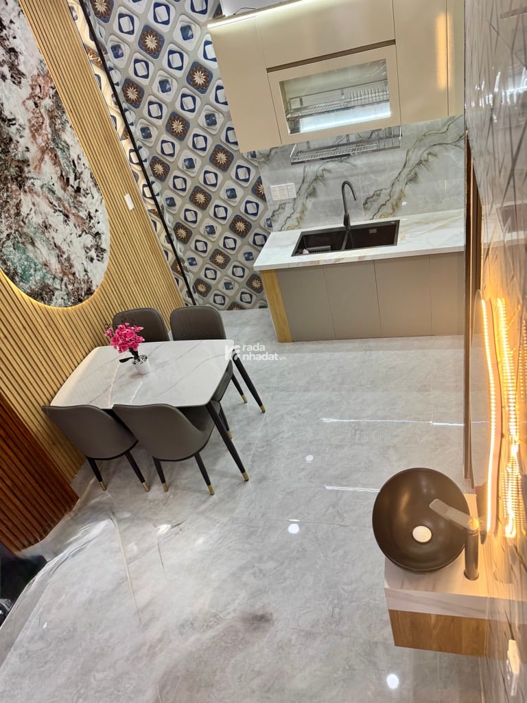 SIÊU PHẨM 2 TẦNG TRUNG TÂM TÂN BÌNH- GẦN NHÀ GA T3- DỌN VALY Ở NGAY-32M2-2 PN- NỘI THẤT FULL OPTION