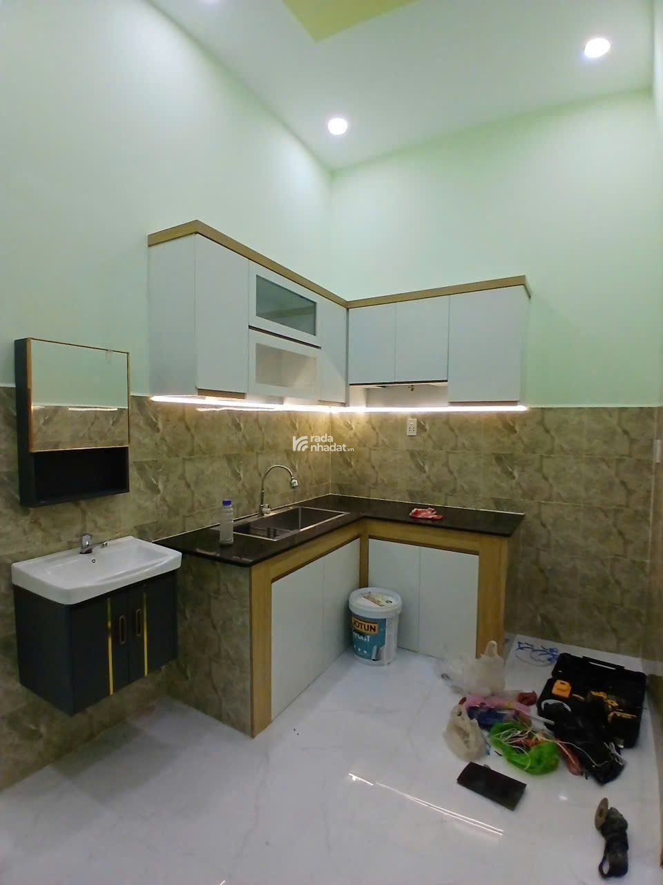  Nhà đẹp ở ngay H6M Khuông Việt, P. Phú Trung, Q. Tân Phú CHỈ 7.6 TỶ 