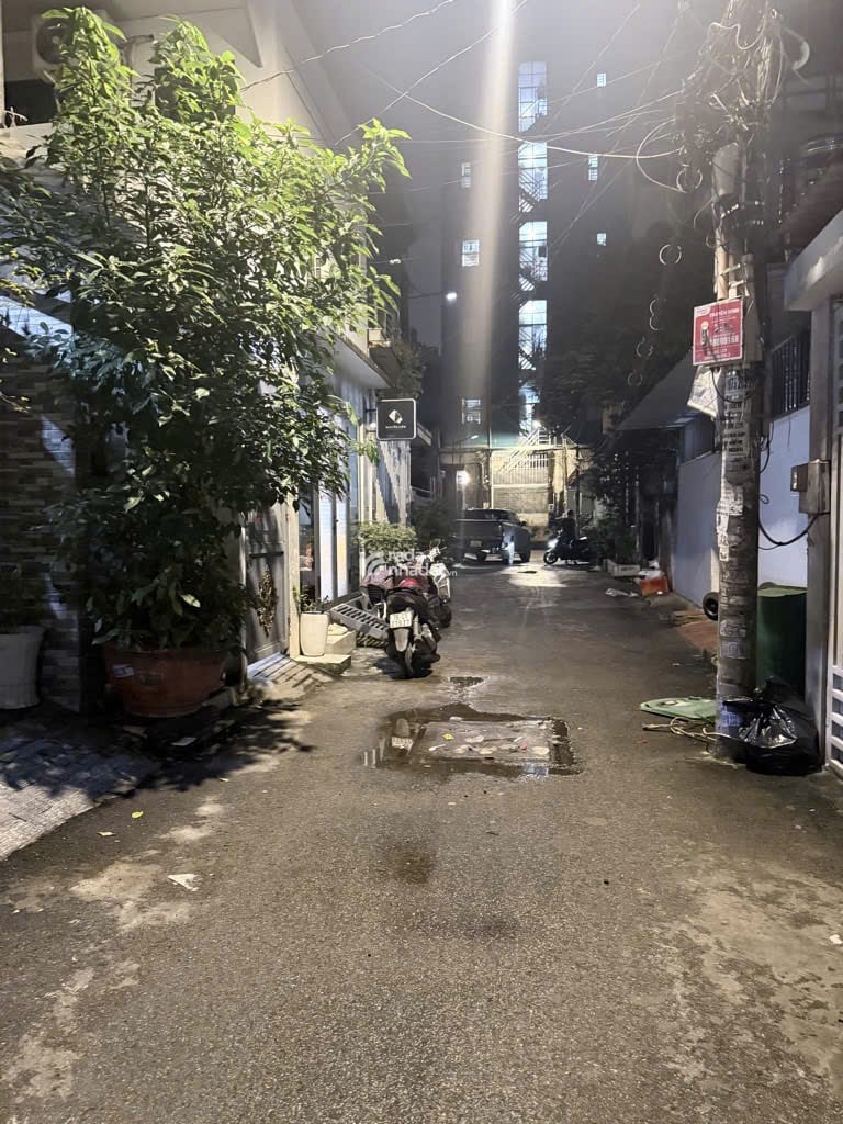 Nhà 3 tầng  Trần Bá Giao  An Nhơn Gò Vấp  hẻm 6m  5x18m full thổ  Giá 11.5 Tỷ Thương lượng