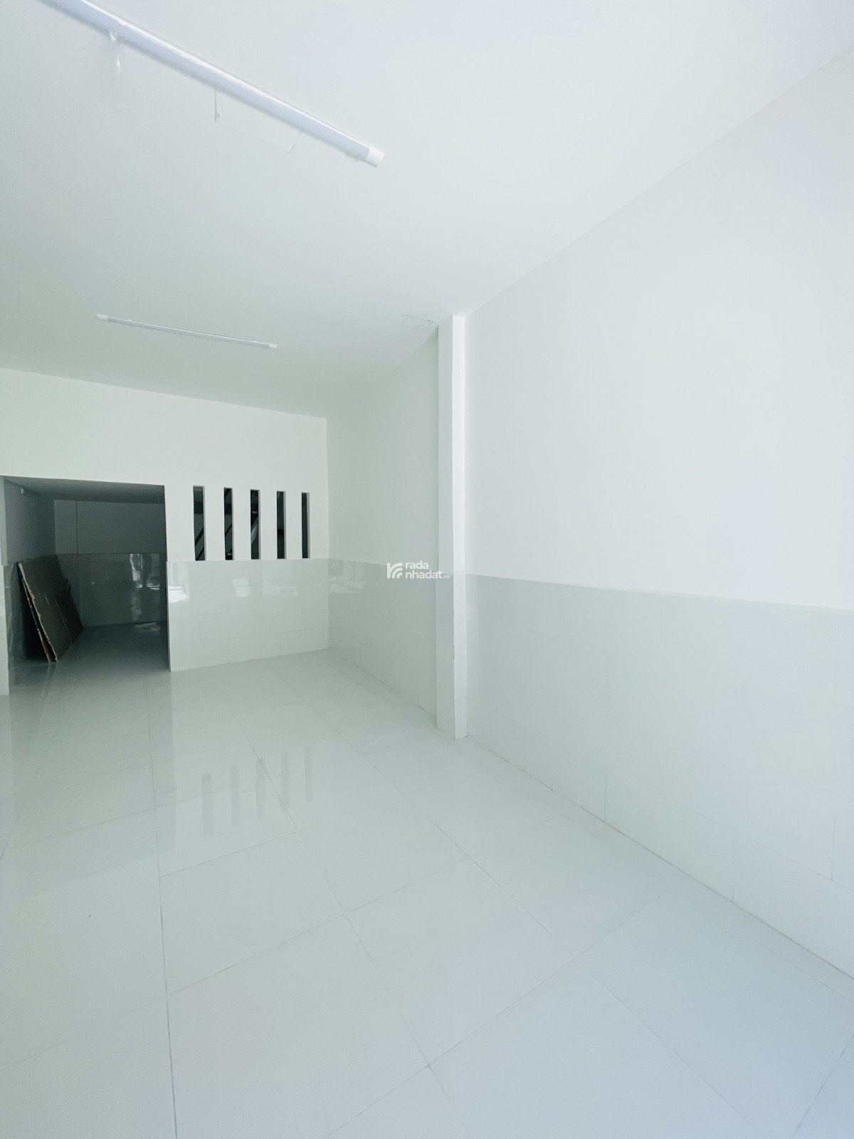 Bán nhà đường Nguyễn Văn Cừ Quận 1