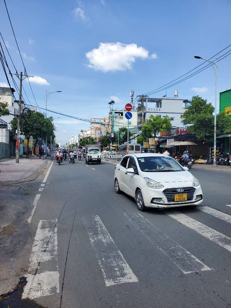 MẶT TIỀN KINH DOANH KHỦNG ĐƯỜNG LÊ VĂN QUỚI - NGAY 4 XÃ - 778M2 - HIẾM CÓ 