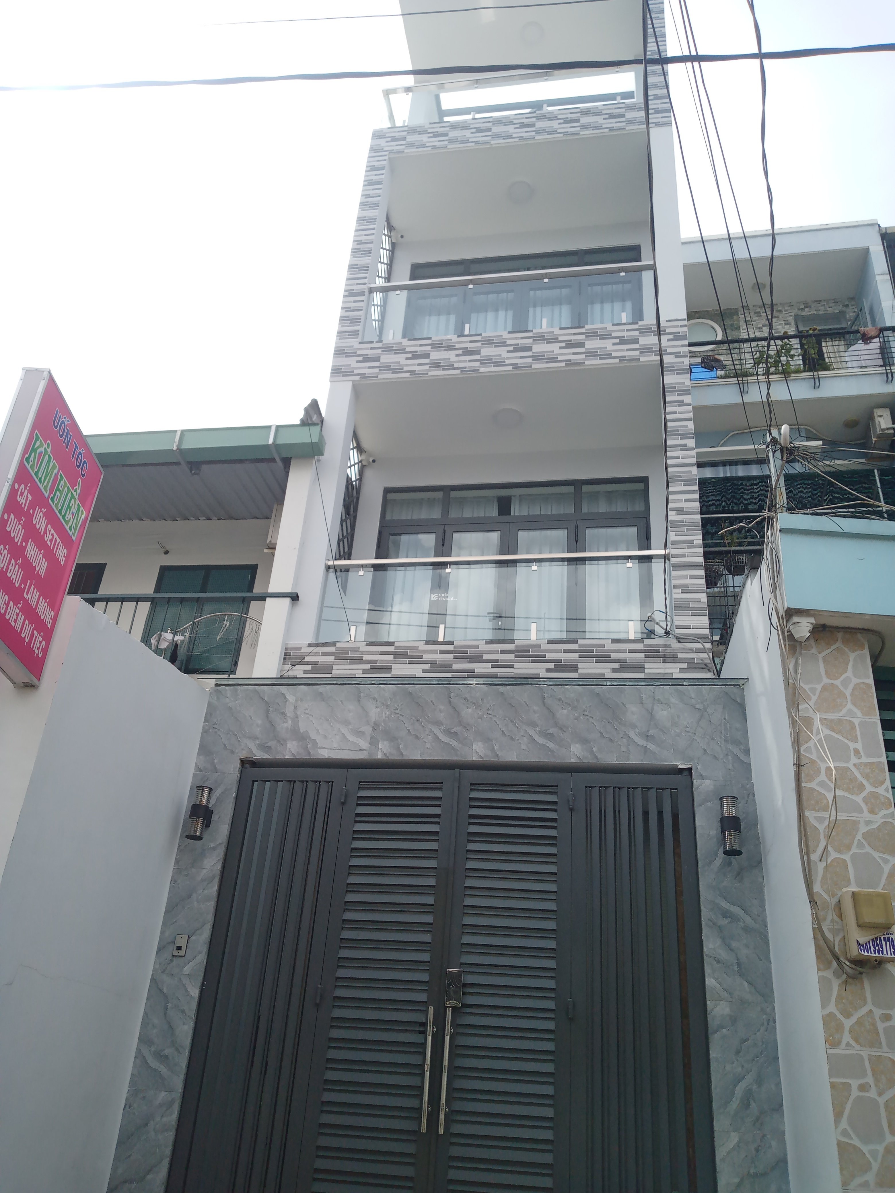   Nhà ở hơn 4 tỷ  đường Bùi Quang Là, P12 , Gò Vấp. 