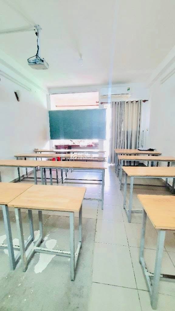 BÁN NHÀ 5 TẦNG 2 MẶT HẺM XE HƠI  VƯỜN LÀI  DÒNG TIỀN 25TR 76M CHỈ 11.X TỶ