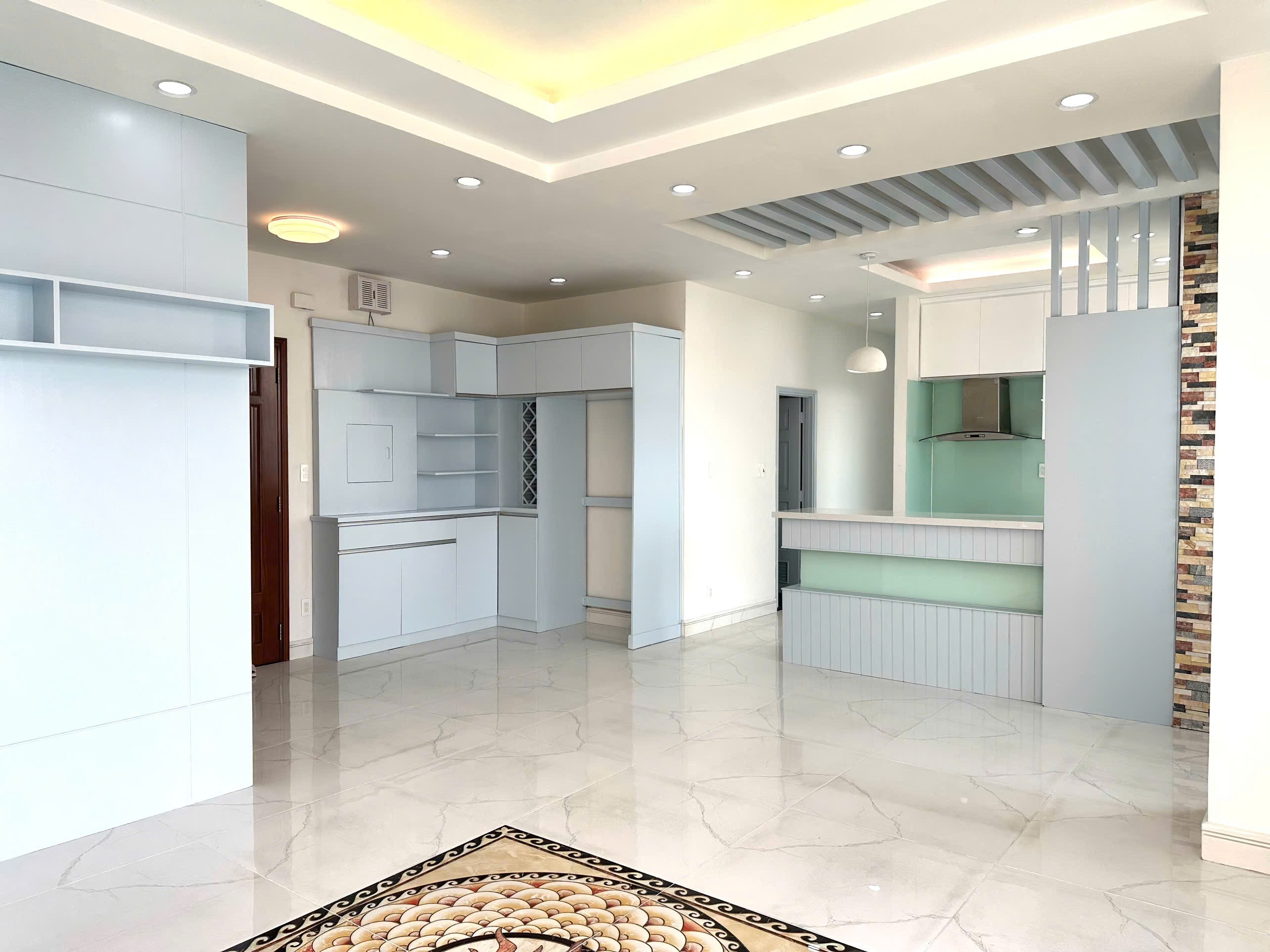 Bán nhanh căn hộ Belleza, Phú Mỹ, Q7, DT 102m2, TK 3PN , giá chỉ 5 tỷ 