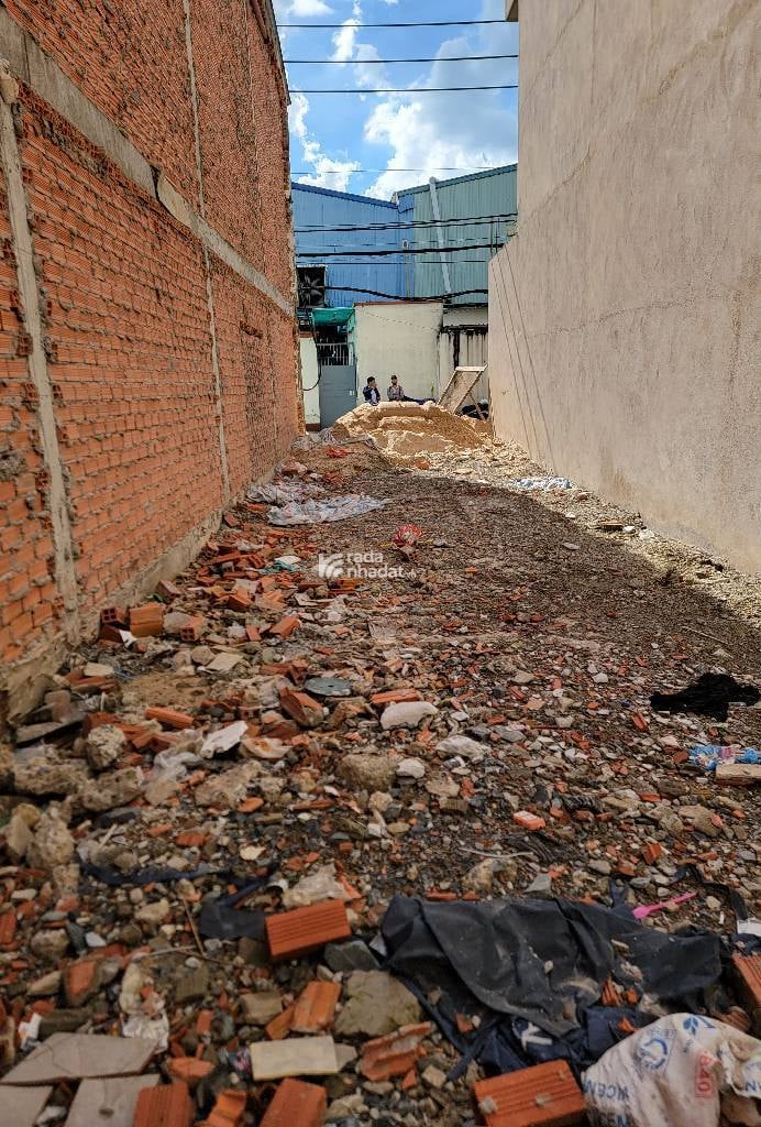 BÁN ĐẤT NỀN FULL THỔ CƯ HẺM 6M HƯƠNG LỘ 2. NHỈNH NHẸ 5 TỶ.