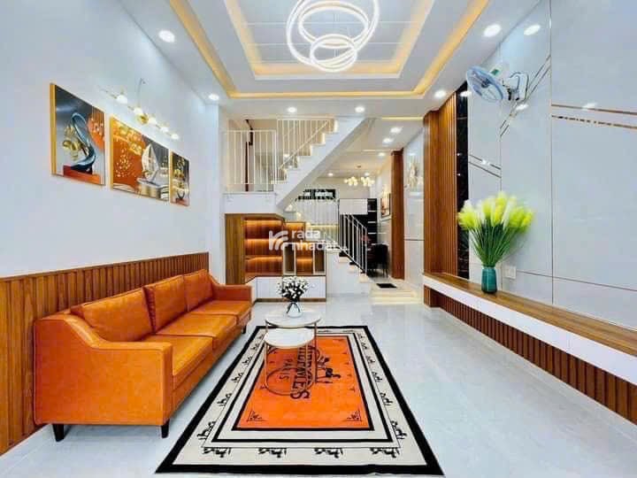 BÁN NHÀ GIÁ RẺ ĐẸP 2 tỷ 450 DT 53,8m2 THÍCH QUẢNG ĐỨC, P.5, Q. PHÚ NHUẬN HCm