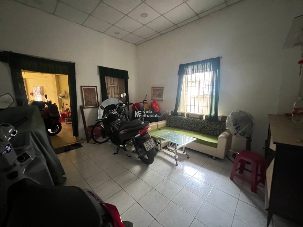 MTKD NGUYỄN KIỆM, PHÚ NHUẬN, 140M2 CÓ KC Ở NGAY. GIẢM 350TR CHỈ 24.5T TL