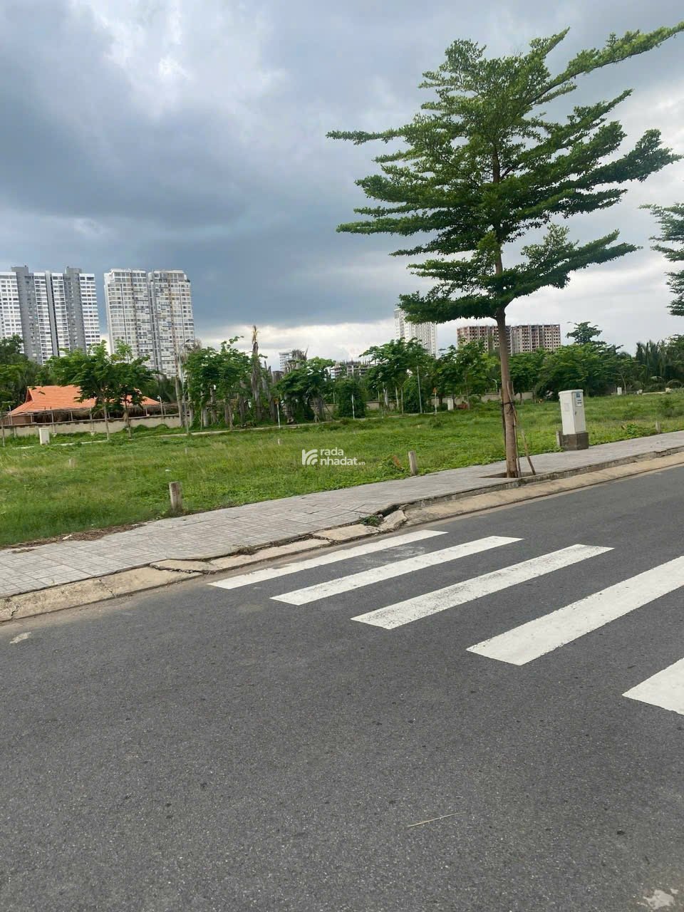 Bán nhanh đợt cuối đất nền 90m2 giá 2 tỷ 750 triệu đường Đào Trí, Phú Thuận, Quận 7.