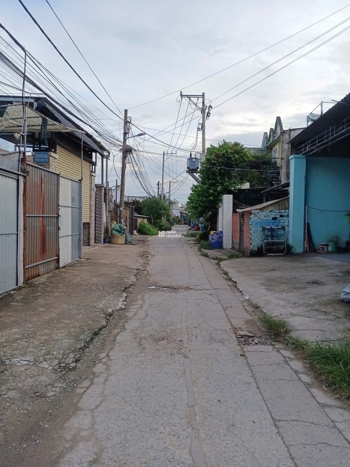  B.ÁN NH.À 2 MẶT T.IỀN TRUNG ĐÔNG 6-HÓC MÔN - Diện tích: 113m2 - GARAGE Ô TÔ -CHỈ 3.6 TỶ.