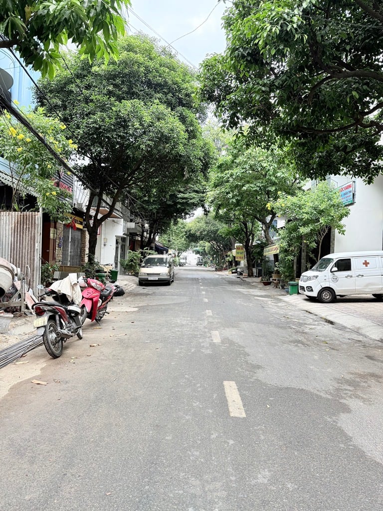 NGAY TRỤC LUỸ BÁN BÍCH * TÂN SƠN NHÌ KHU ĐỒNG BỘ TOÀN ĐẠI GIA