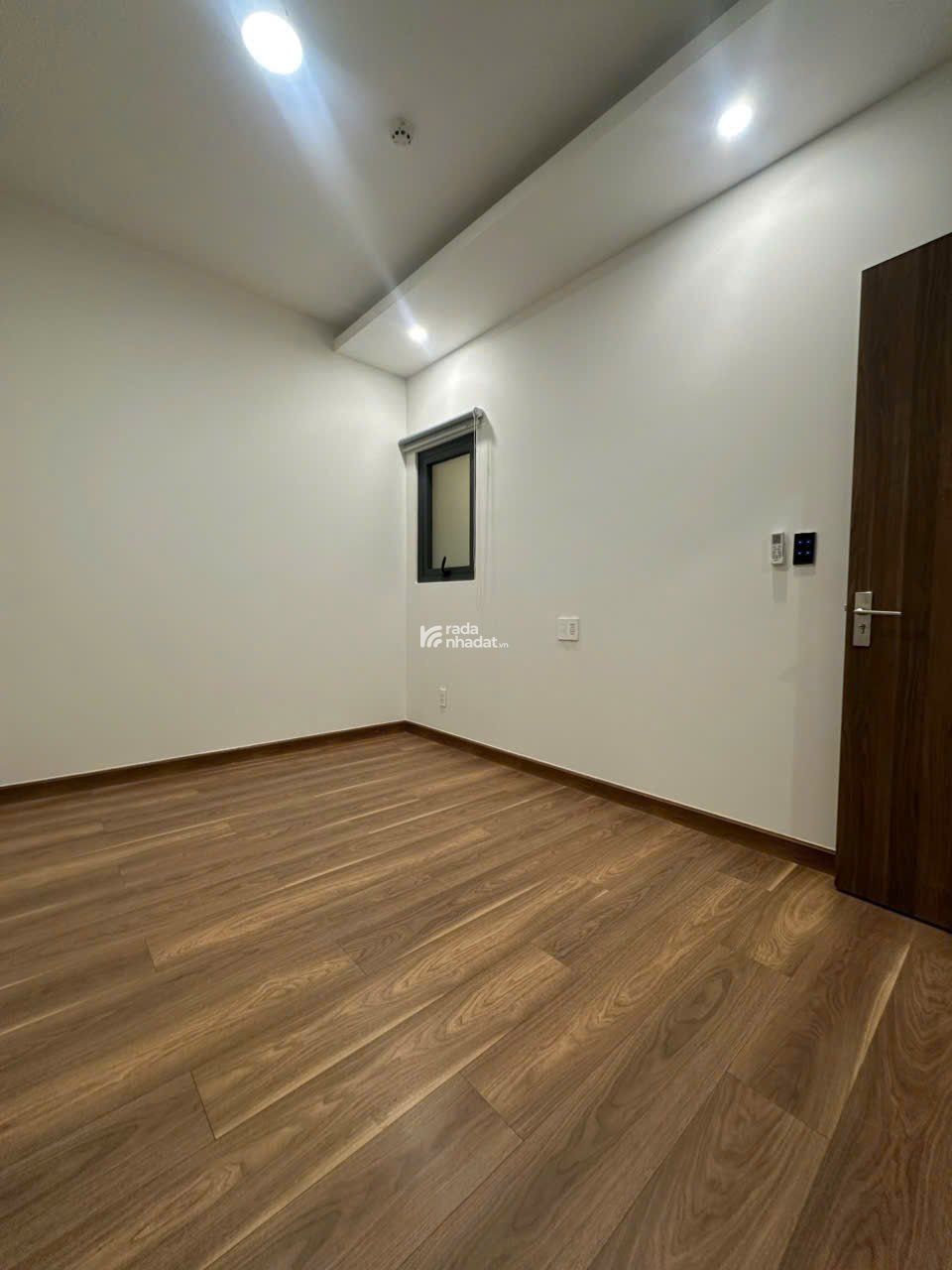 67m2 - Giá 3.75 tỷ thuế phí - 2PN2WC tầng 17 nội khu - Q7 Riverside