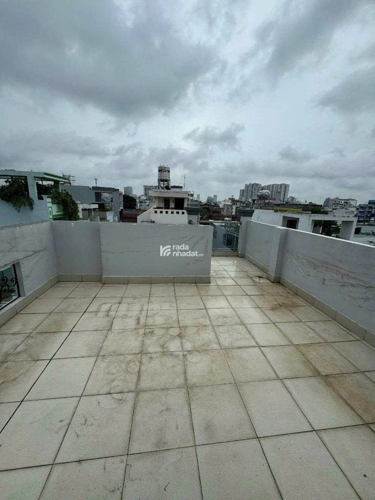 BÁN NHÀ 3 MẶT TIỀN ĐƯỜNG HẬU GIANG,CXPLA (5 TẦNG - 4m x 18m) 10,4 TỶ TL