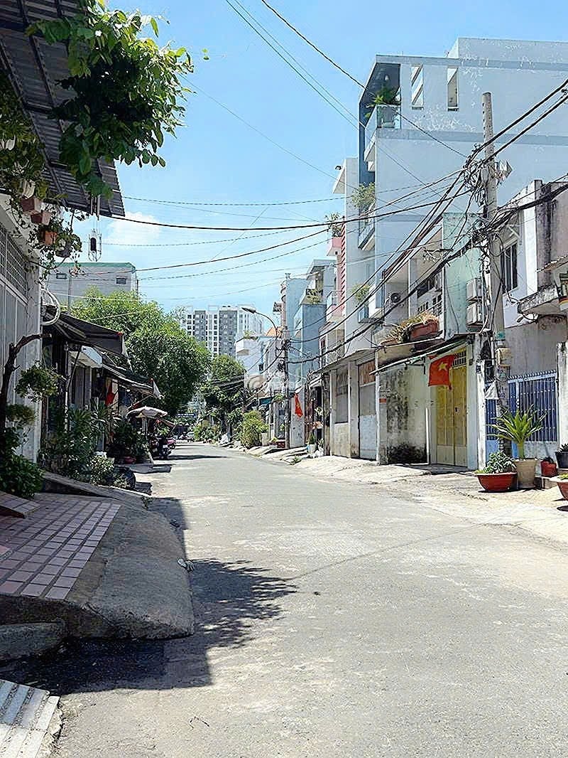 Giá sốc (412) chỉ 4 tỷ 350 .Bán nhà hẻm Thoại Ngọc Hầu , Phú Thạnh , Tân Phú