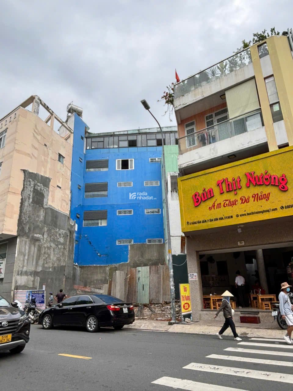 13 TỶ GIẢM CÒN 12,3 TỶ . MT ĐẶNG VĂN SÂM , P2 , Q. PHÚ NHUẬN  5,8 X 8M 