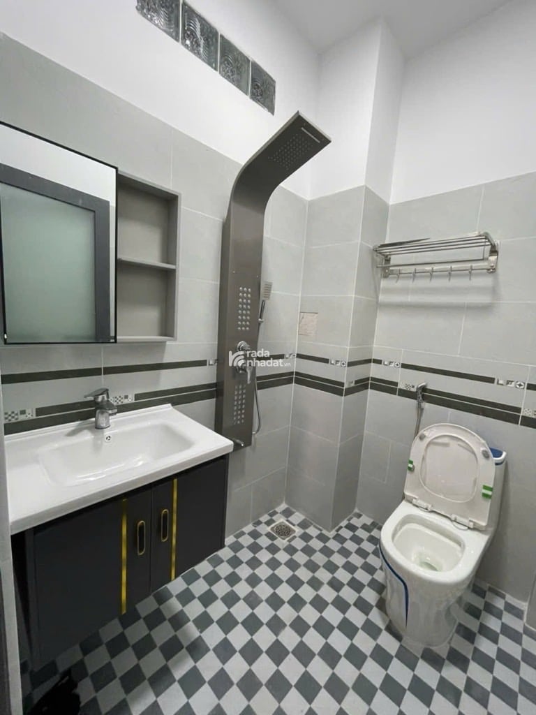 Bình Tân Nhà Như Mới 4 Tầng - Hẻm Ô Tô 6m Thông - Mặt Tiền Kinh Doanh- Ngang Khủng 7 m 