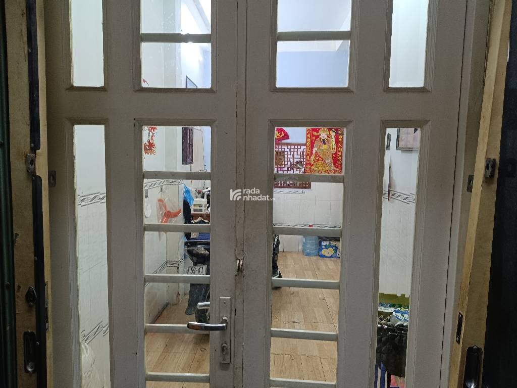 BÁN NHÀ LÒ GỐM PHƯỜNG 8 QUẬN 6 65M2 3 TẦNG SÂN RỘNG GẦN MẶT TIỀN CHỈ 6.1 TỶ GẦN CHỢ BÌNH TÂY