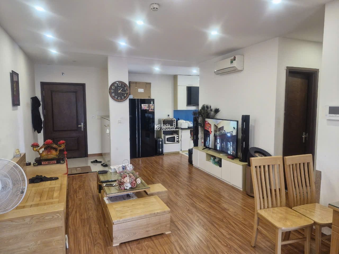 Hiếm! Bán căn hộ 2pn 2vs 70m2 đẹp nhất tòa Vinaconex 3 Trung Văn đối diện tòa BHXH giá 3,5 tỷ