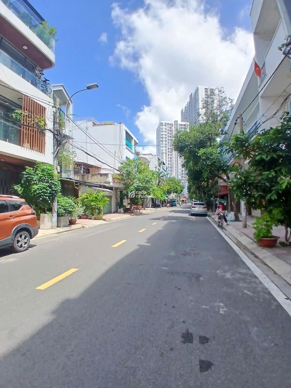 Nhà MT Hậu Giang P5 Q6 - DT: 4,2x17m - 4 Lầu - Chỉ 14 Tỷ TL