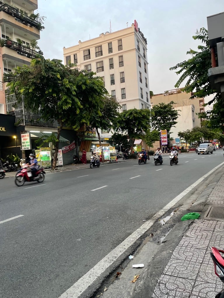 NGAY SÂN BAY, HẺM XE HƠI BẠCH ĐẰNG, TÂN BÌNH, 160M2 CÓ KC Ở NGAY. GIẢM 750TR CHỈ 28.9T TL