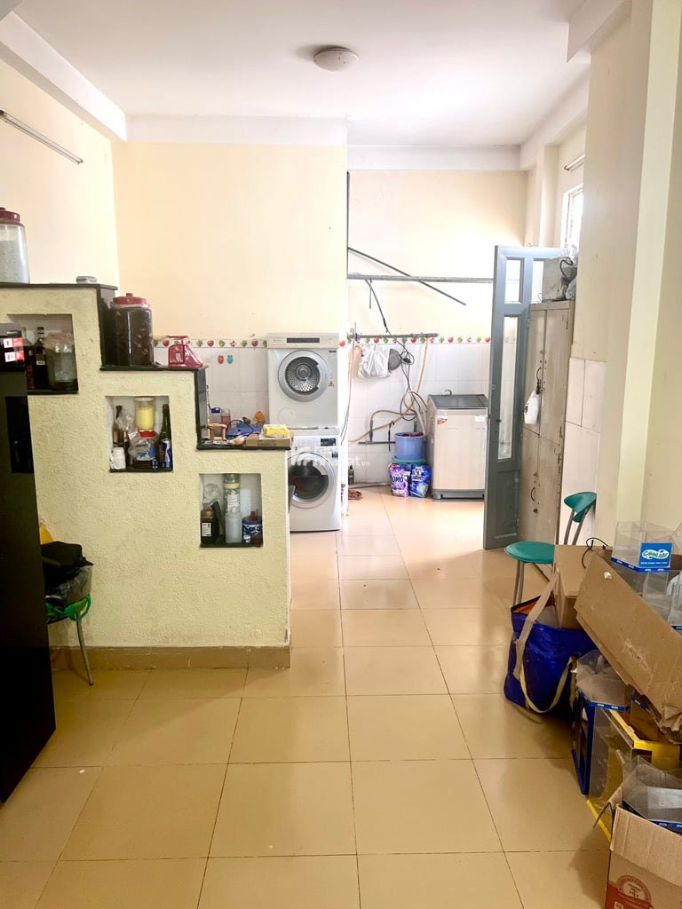 [QUẬN 7 - Gấp Bán] Nhà 70m2 x 3 Tầng - Hẻm Xe Hơi 4 Chỗ - 5 Ngủ , 05 Wc - Sổ Riêng - 6 Đồng Nhỏ TL