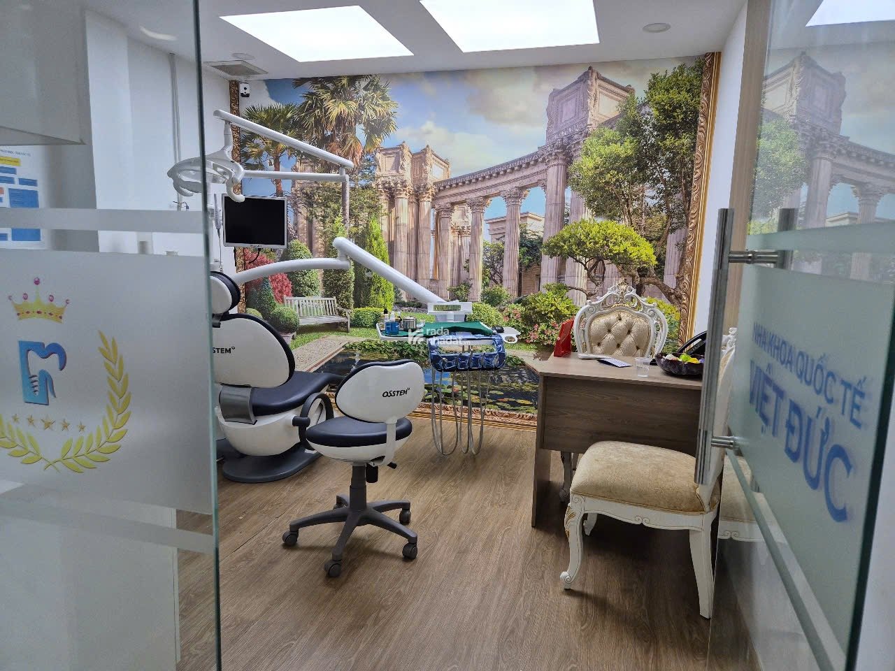 Nhà Mặt Tiền Nguyễn Cư Trinh Q1