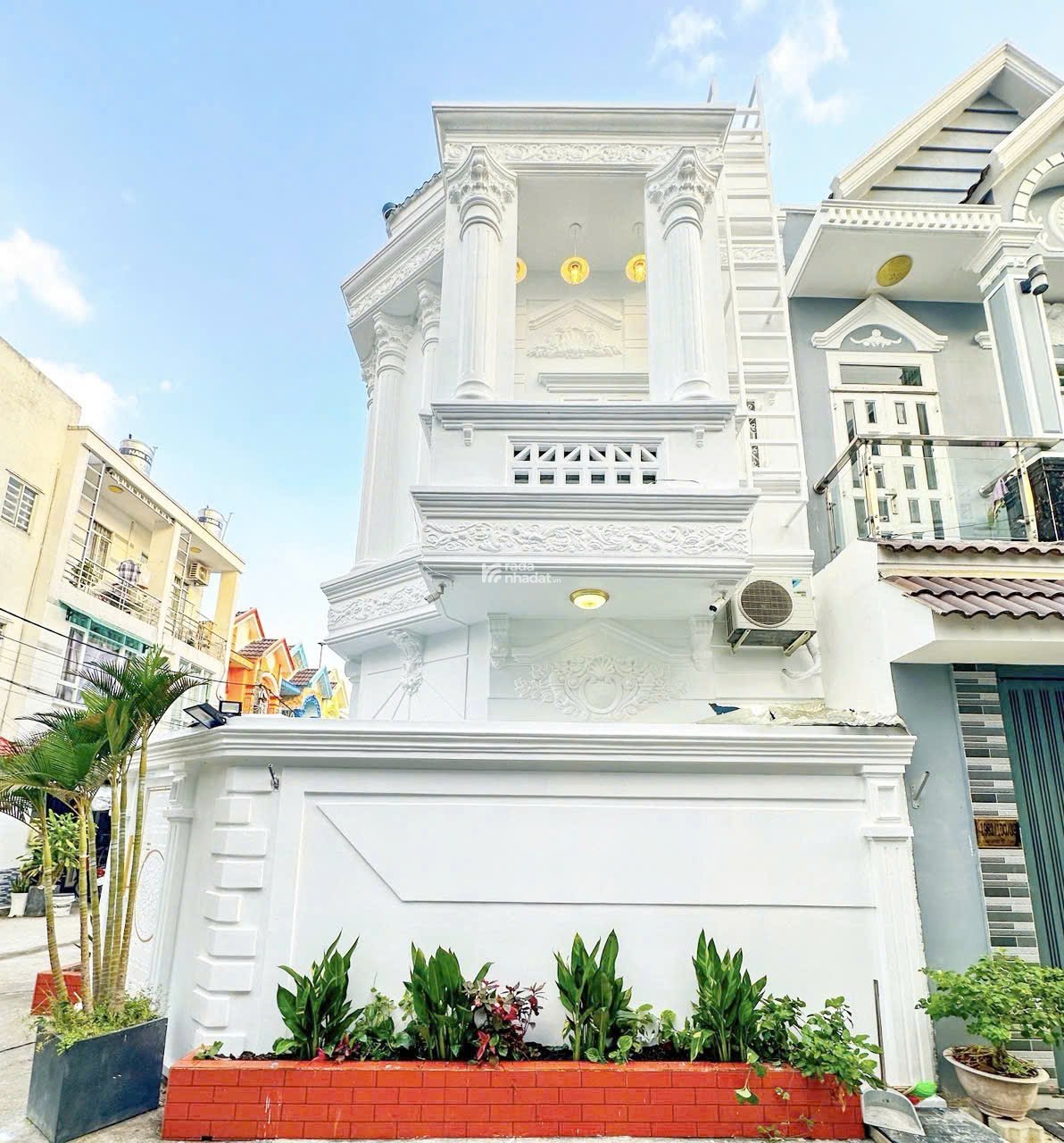 Siêu phẩm biệt thự mini góc 2 mặt tiền vừa hoàn thiện, 5.3m X 13.5m