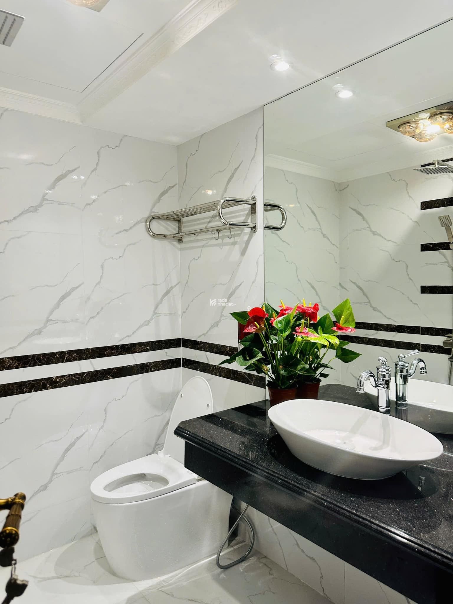 Căn hộ Trung Yên 1, Trung Hoà DT 120m2 căn hộ 4 phòng ngủ giá bán 8 tỷ có TL