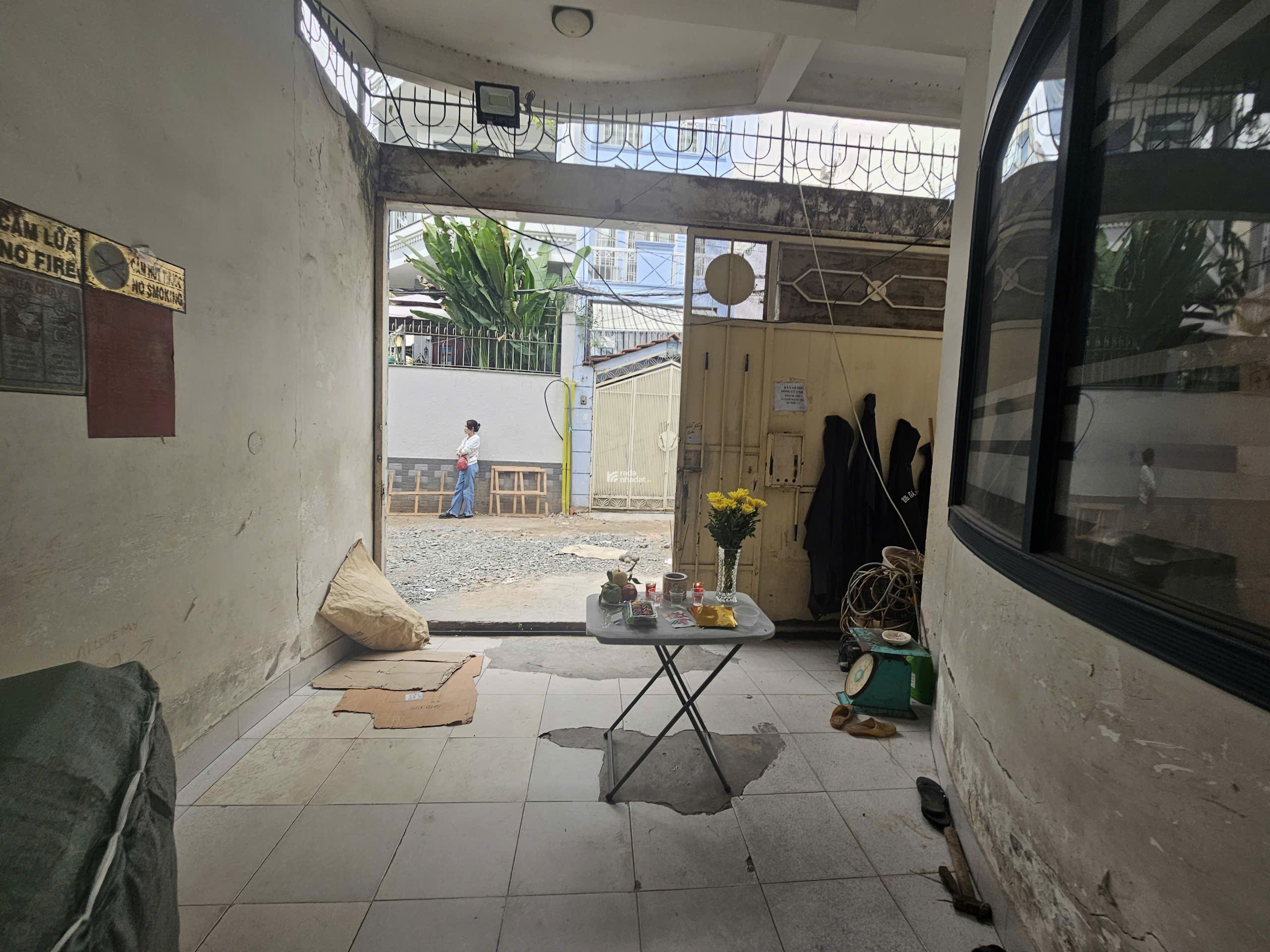 BÁN NHÀ HXH NGUYỄN CHÍ THANH P9 QUẬN 5 - 8x18 -32 TỶ K TL 