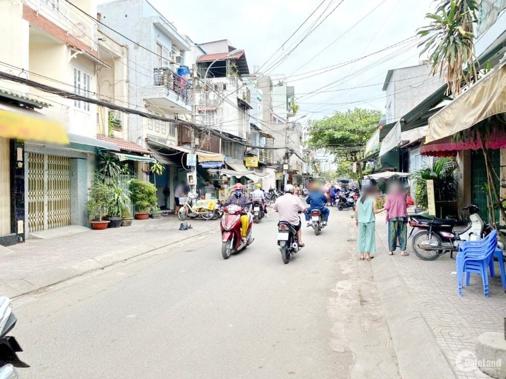 Bán nhà mặt tiền 71m2, 4 tầng, hẻm xe 4 chỗ, gần Tạ Quang Bửu, trung tâm quận 8, SHR, nhỉnh 9 tỷ