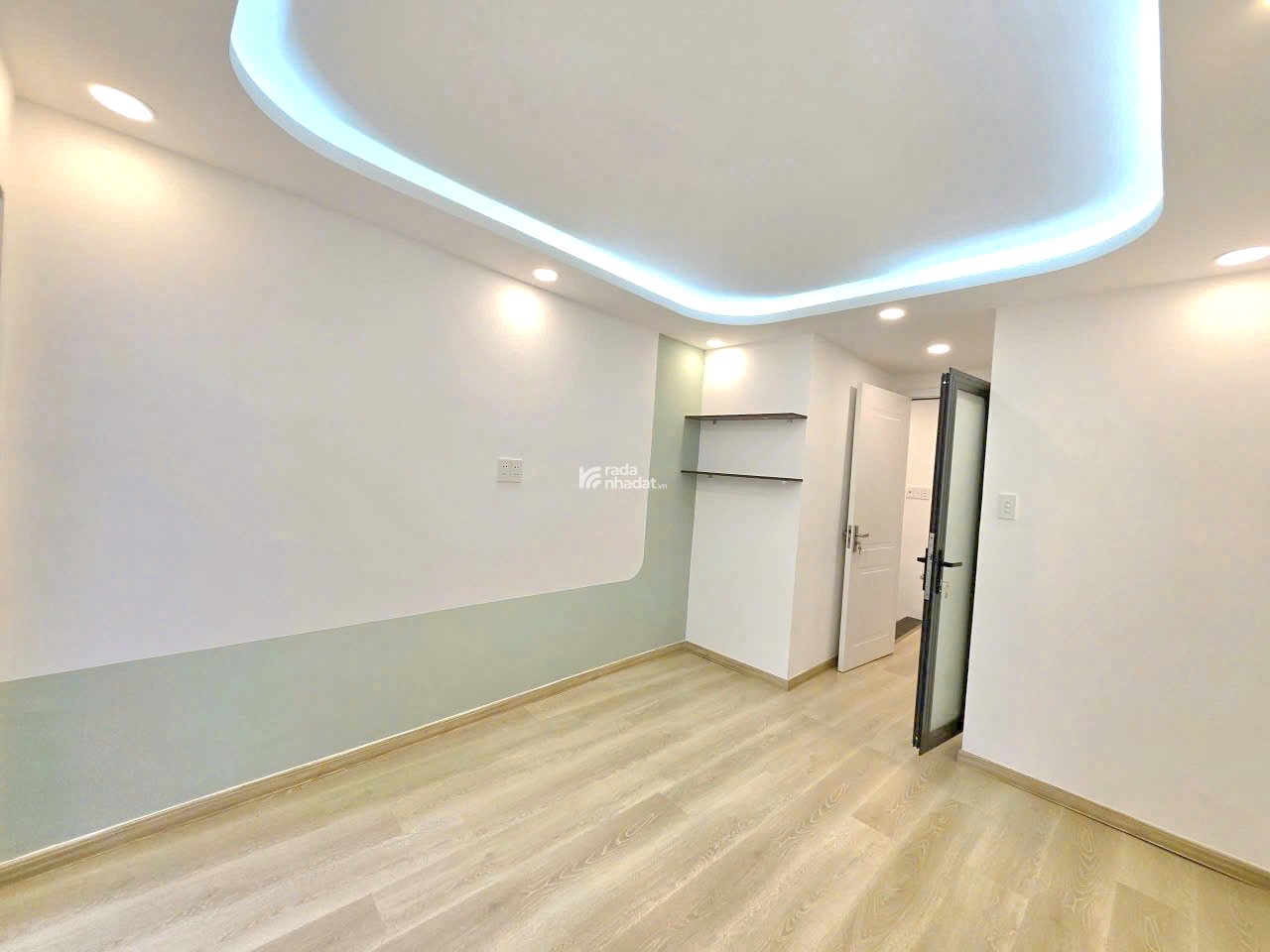 Bán nhà mới 2 lầu gần đường Trần Văn Thành P.8 Quận 8