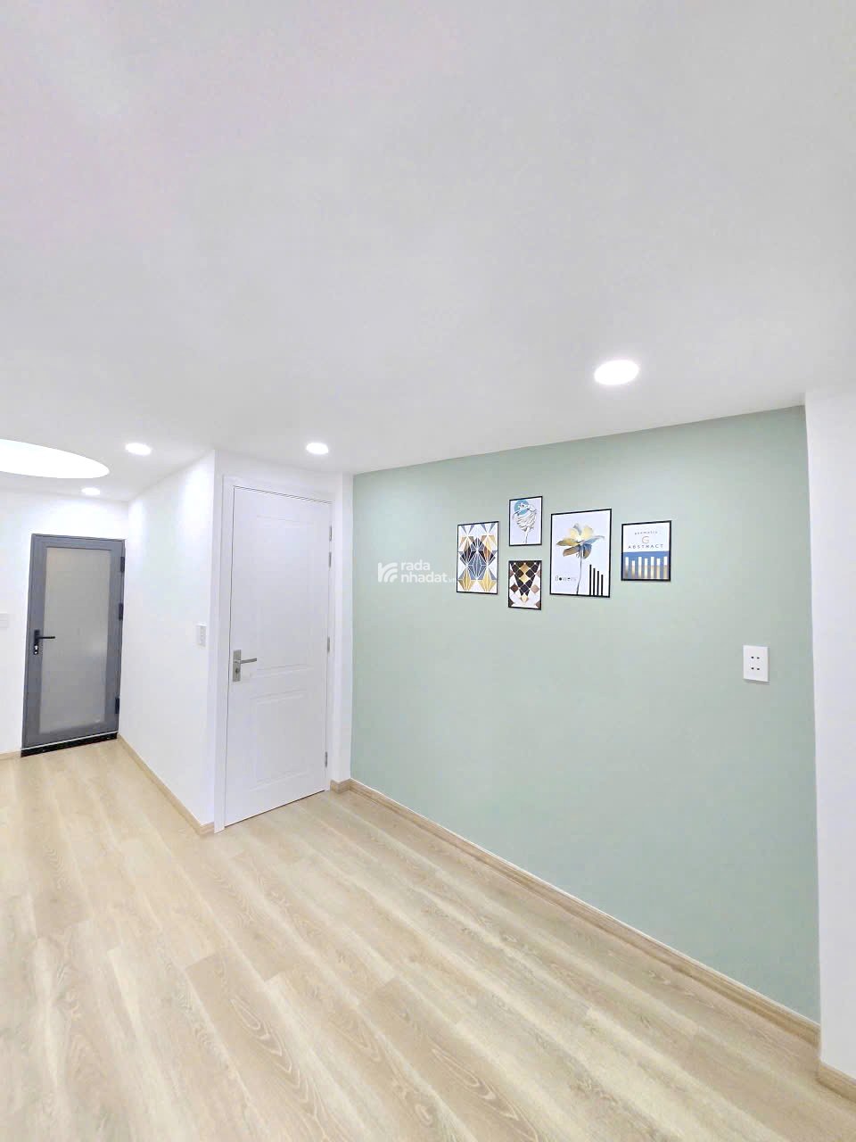 Bán nhà mới 2 lầu gần đường Trần Văn Thành P.8 Quận 8